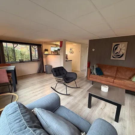 Modern Dog Friendly Veluwe With Fenced Garden & Air Conditioning - Forest And Sauna Nearby * プッテン