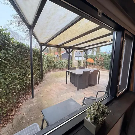 Modern Dog Friendly Veluwe With Fenced Garden & Air Conditioning - Forest And Sauna Nearby プッテン