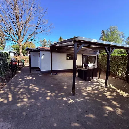Modern Dog Friendly Veluwe With Fenced Garden & Air Conditioning - Forest And Sauna Nearby プッテン