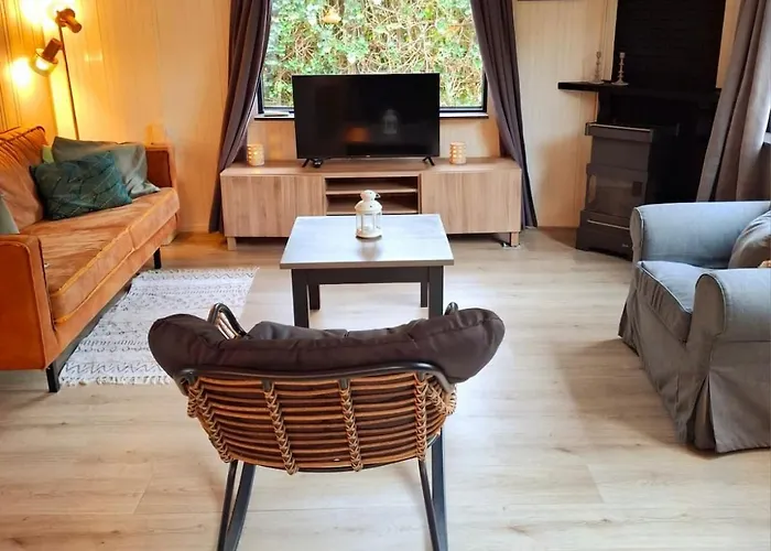 Chalet Cozy On The Veluwe - Dogs Welcome Putten